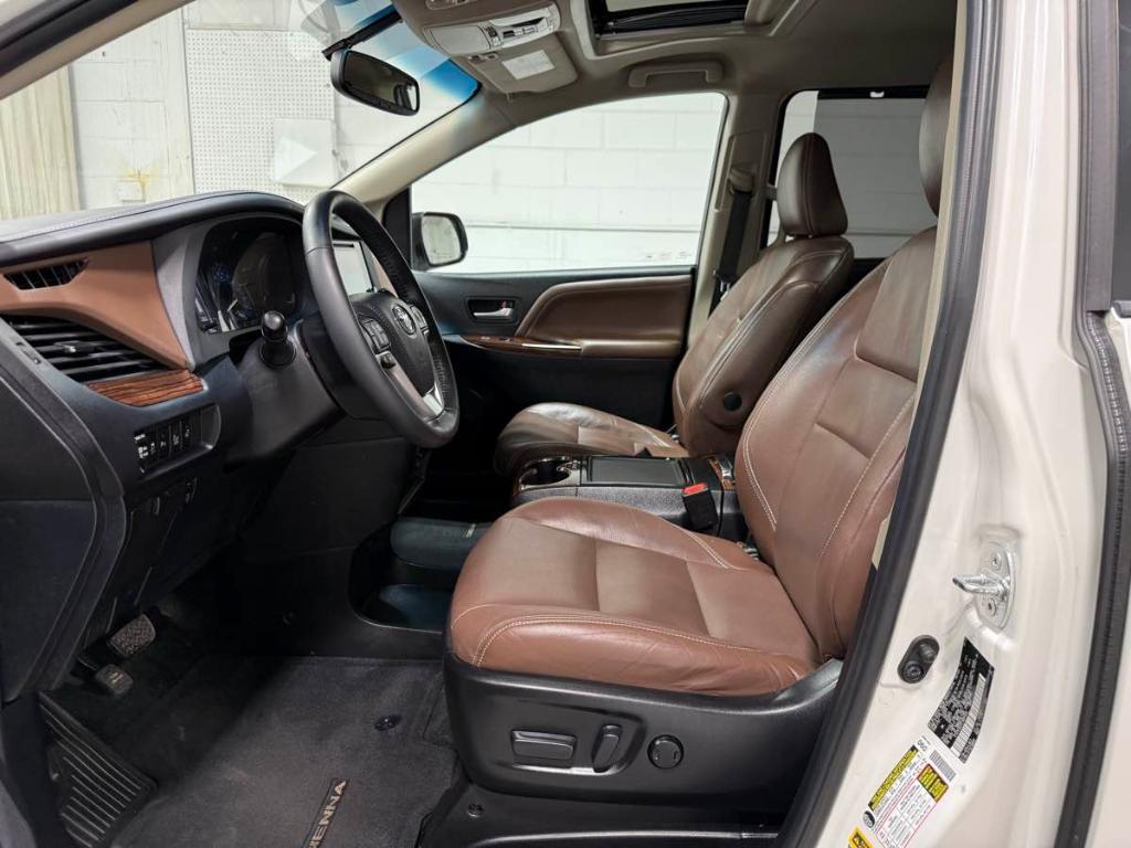 used 2015 Toyota Sienna car, priced at $21,985