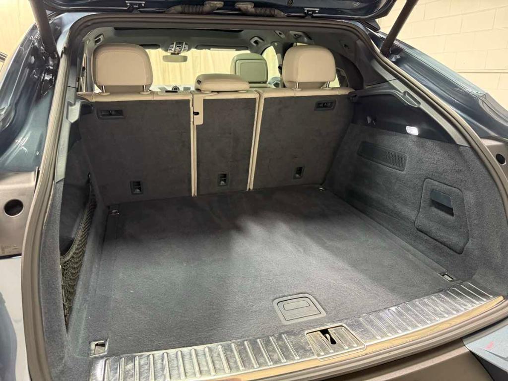 used 2020 Porsche Cayenne car, priced at $45,985