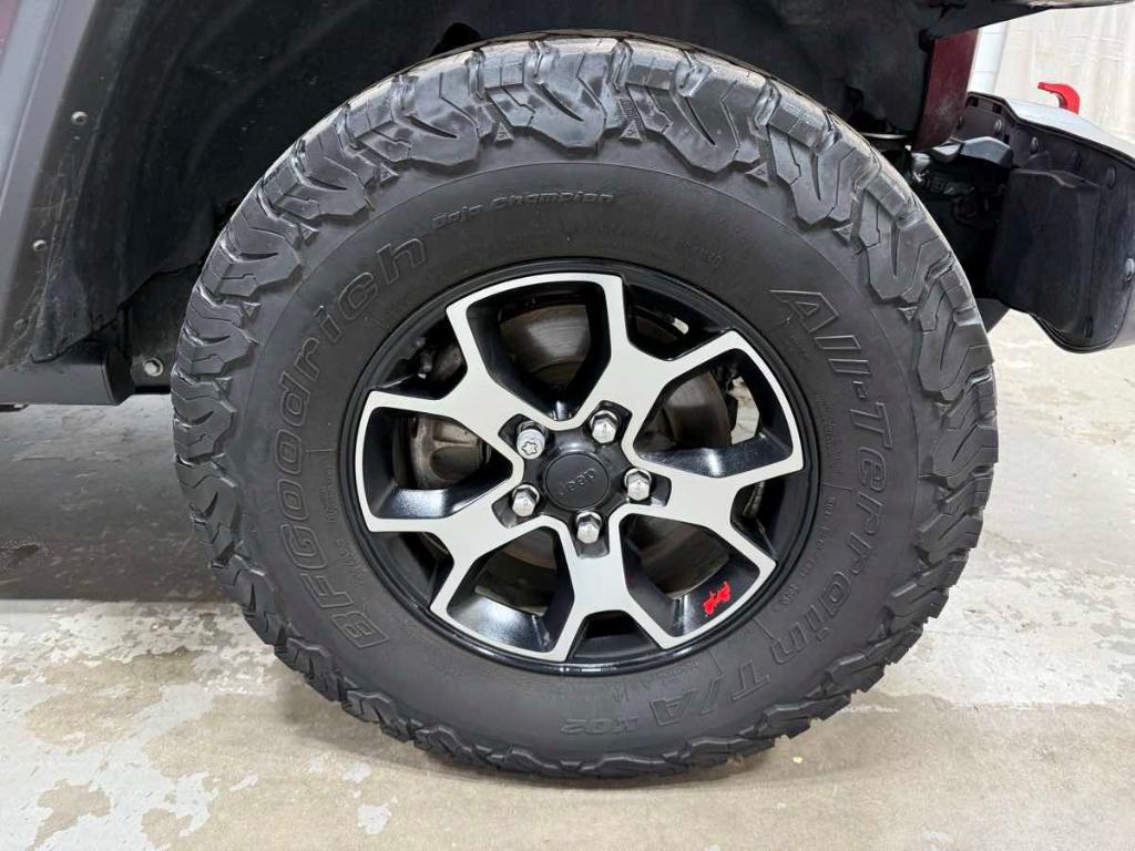 used 2021 Jeep Wrangler Unlimited car, priced at $38,985