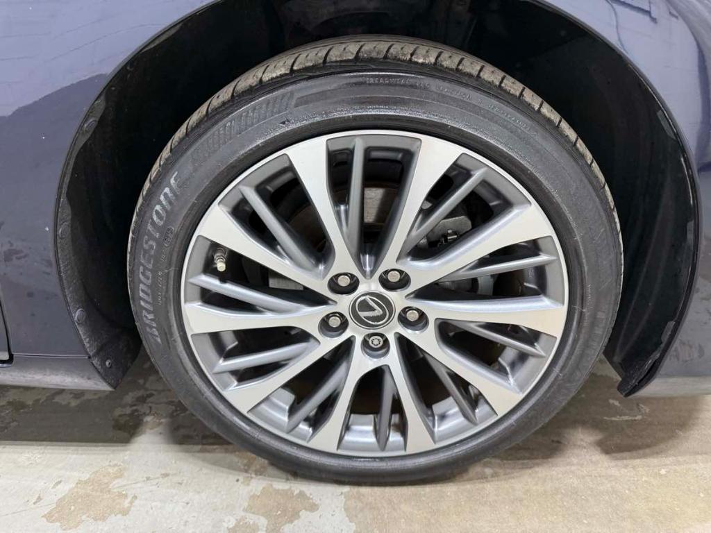 used 2019 Lexus ES 350 car, priced at $31,985