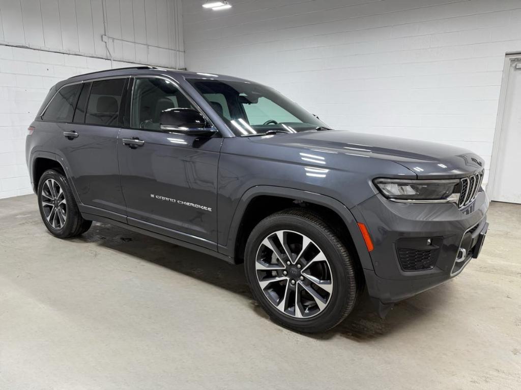 used 2022 Jeep Grand Cherokee car, priced at $41,985