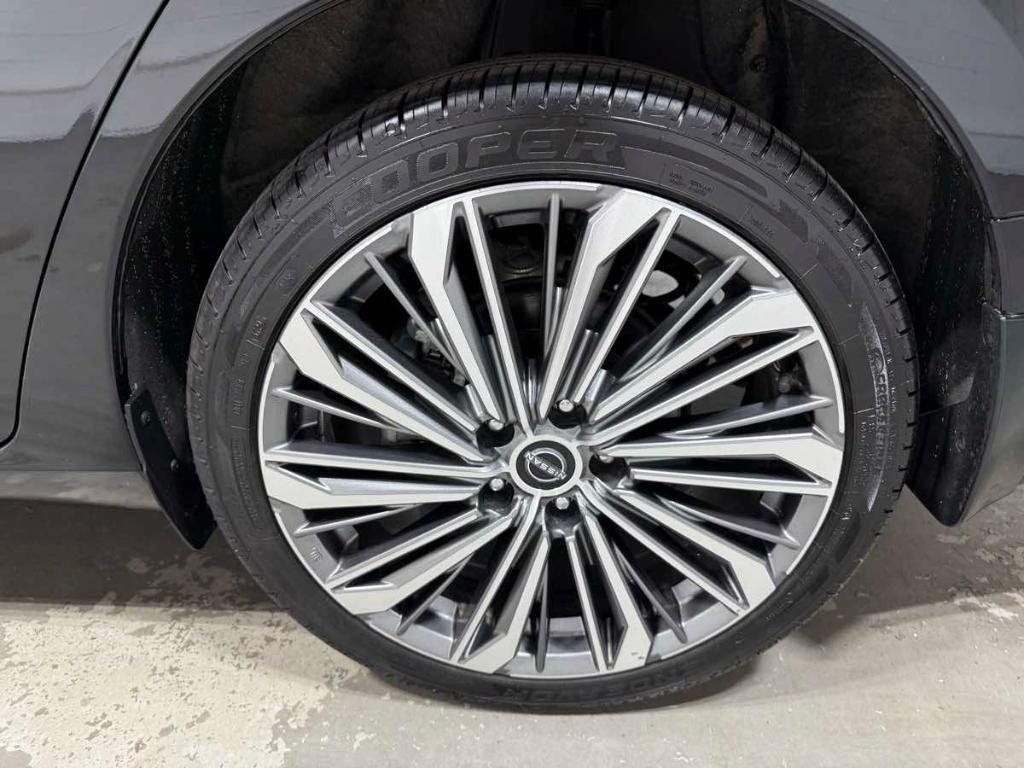 used 2023 Nissan Altima car, priced at $24,985