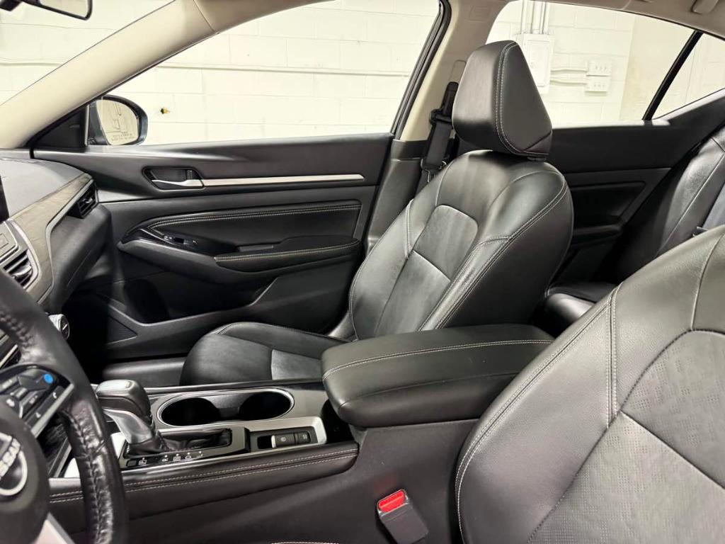 used 2023 Nissan Altima car, priced at $24,985