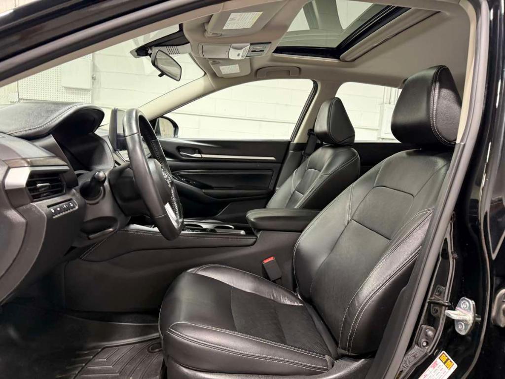 used 2023 Nissan Altima car, priced at $24,985