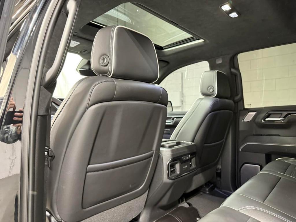 used 2022 GMC Sierra 1500 car, priced at $63,985