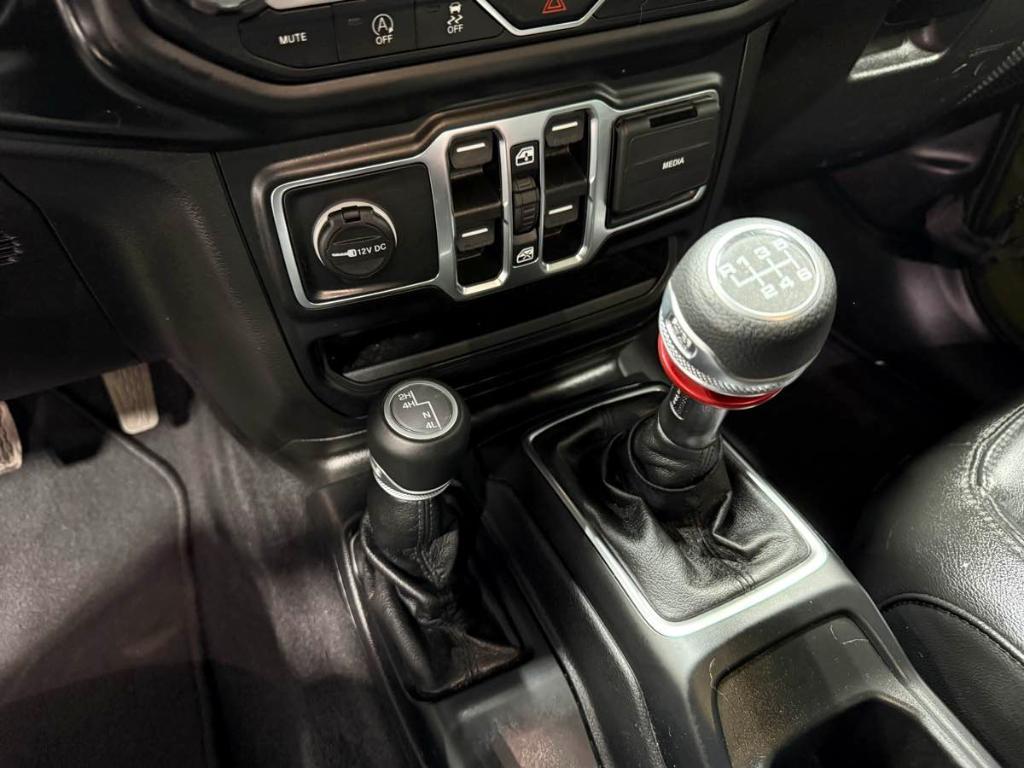 used 2021 Jeep Wrangler Unlimited car, priced at $34,985