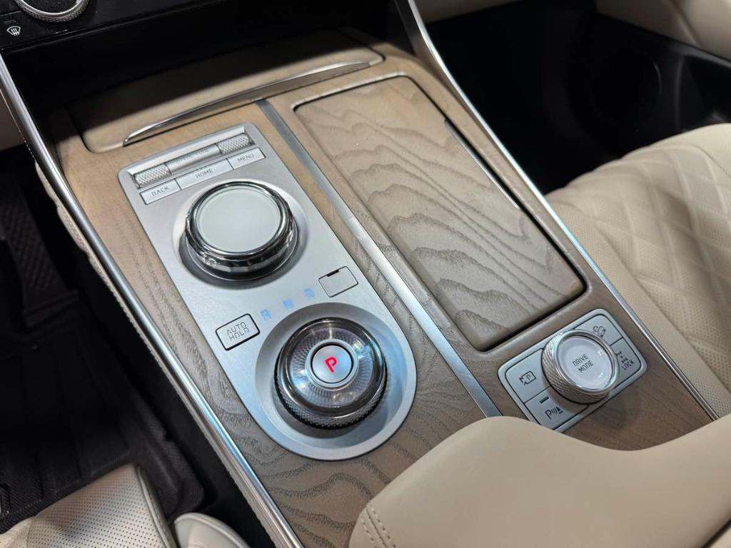 used 2024 Genesis GV80 car, priced at $58,985