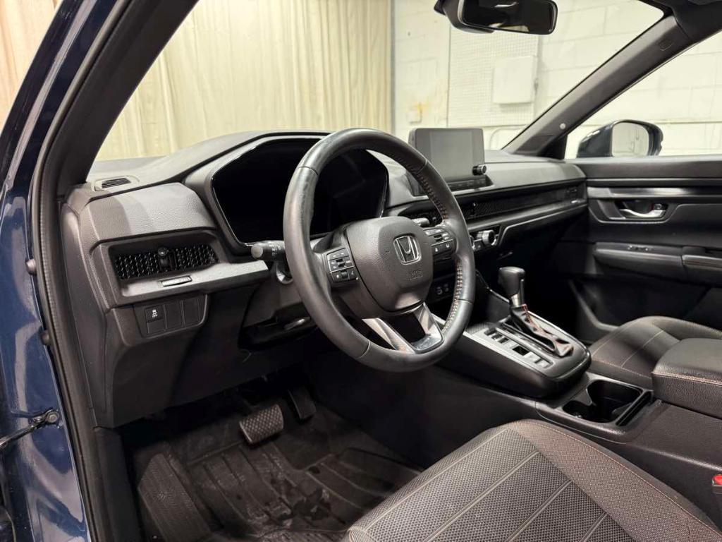 used 2023 Honda CR-V Hybrid car, priced at $28,985
