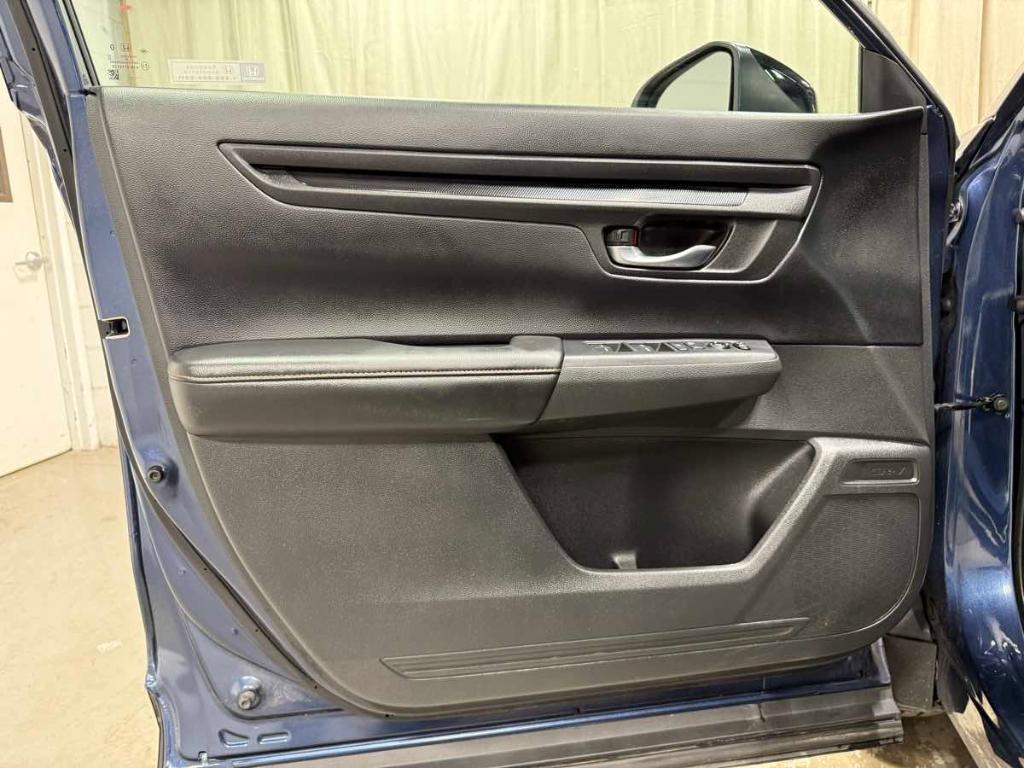 used 2023 Honda CR-V Hybrid car, priced at $28,985