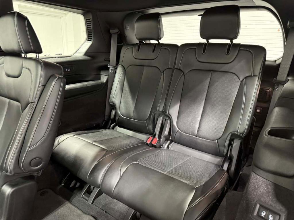 used 2022 Jeep Grand Cherokee L car, priced at $40,985