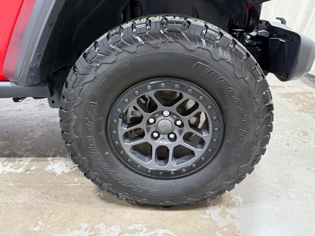 used 2022 Jeep Wrangler Unlimited car, priced at $39,985