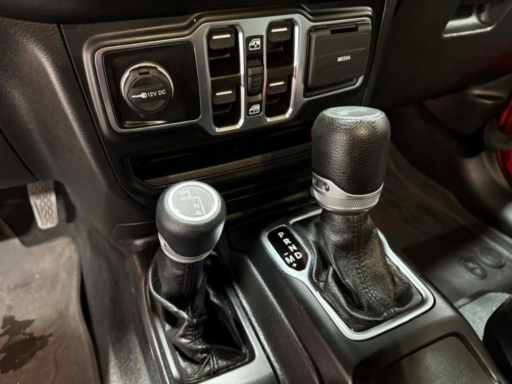 used 2022 Jeep Wrangler Unlimited car, priced at $39,985