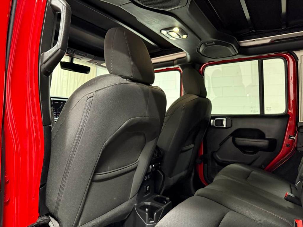 used 2022 Jeep Wrangler Unlimited car, priced at $39,985