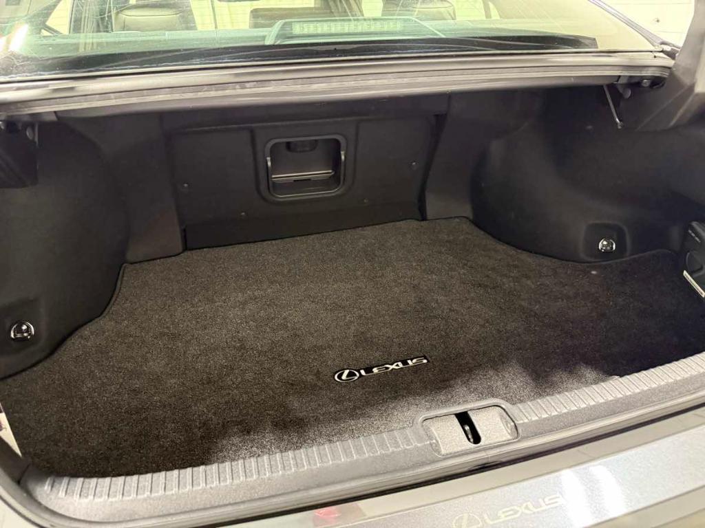 used 2022 Lexus ES 350 car, priced at $39,985