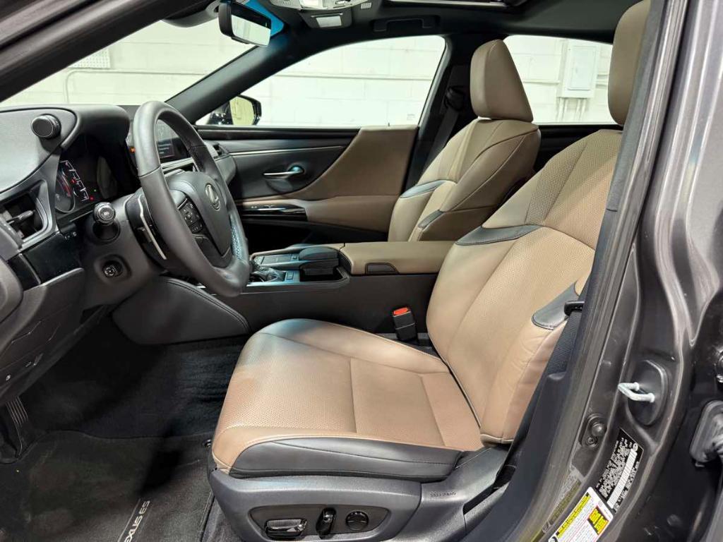 used 2022 Lexus ES 350 car, priced at $39,985