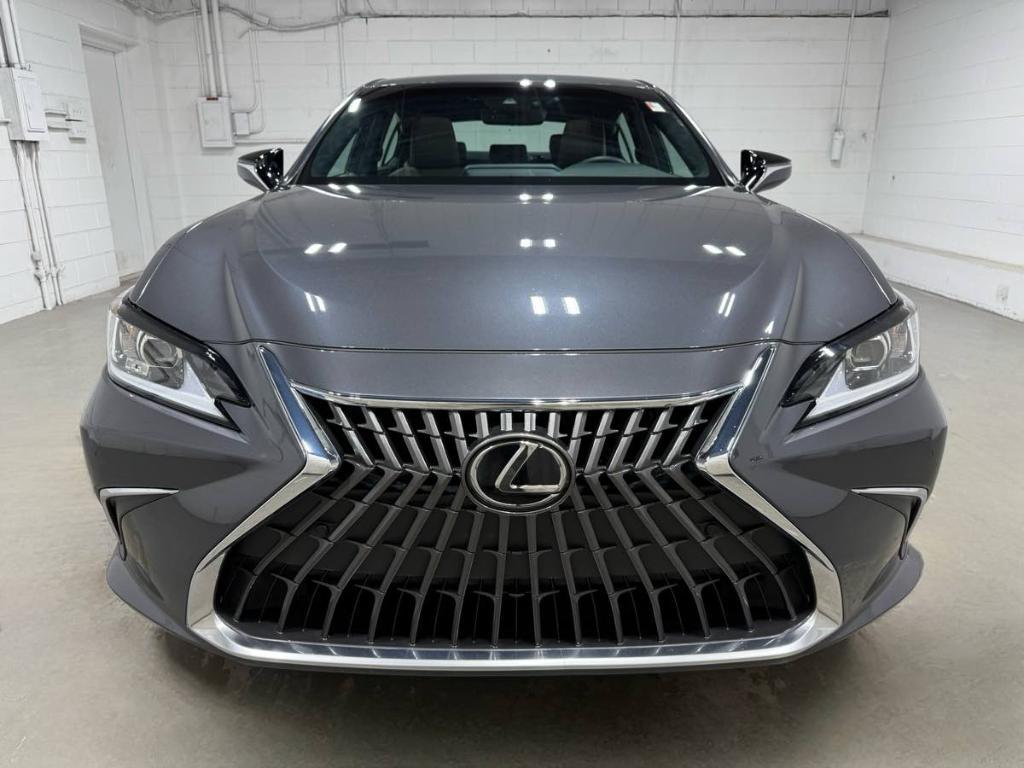 used 2022 Lexus ES 350 car, priced at $39,985