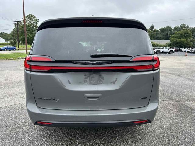 used 2022 Chrysler Pacifica car, priced at $35,985