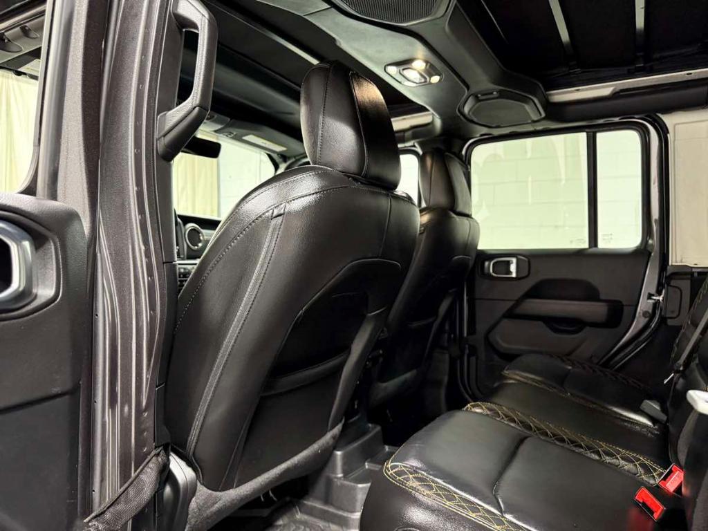 used 2021 Jeep Wrangler Unlimited car, priced at $36,985
