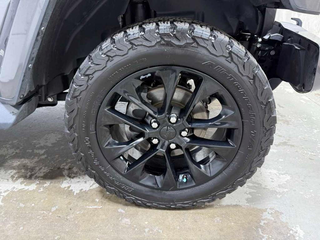 used 2021 Jeep Wrangler Unlimited car, priced at $36,985