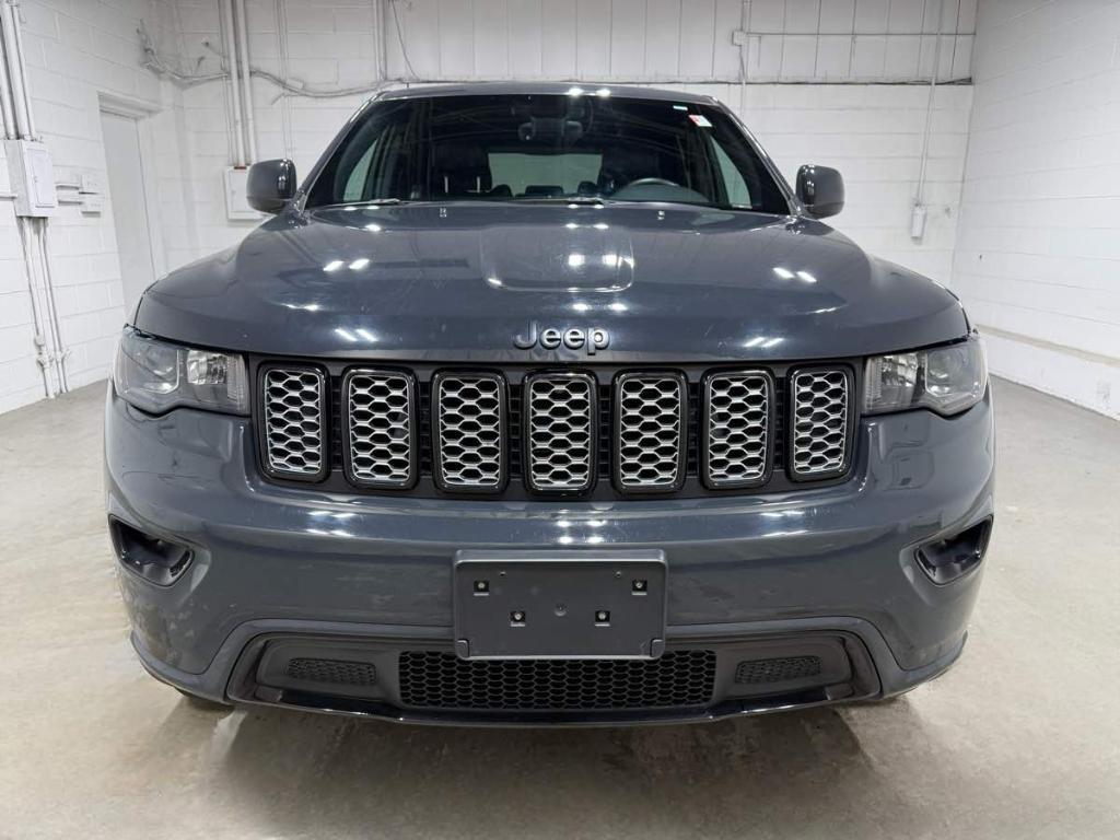 used 2018 Jeep Grand Cherokee car, priced at $18,985