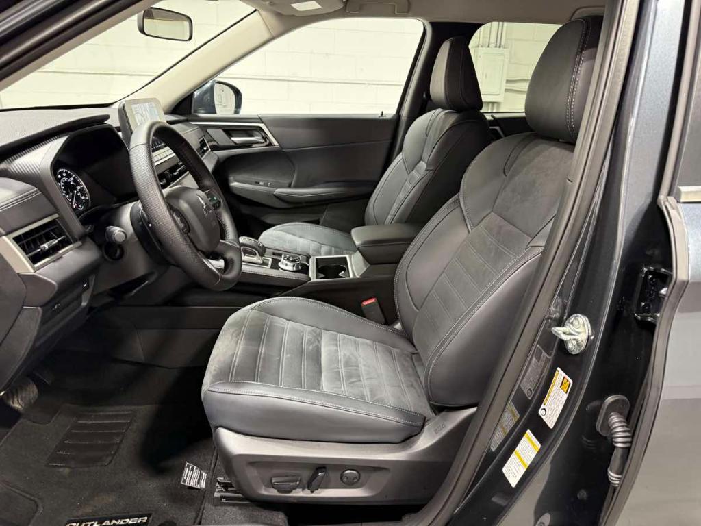 used 2024 Mitsubishi Outlander car, priced at $31,985