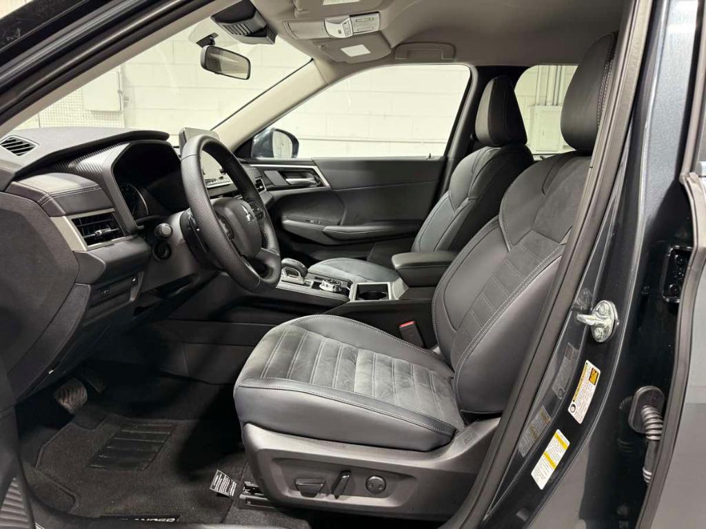 used 2024 Mitsubishi Outlander car, priced at $31,985