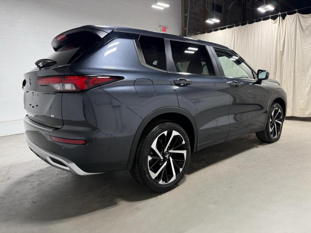 used 2024 Mitsubishi Outlander car, priced at $31,985
