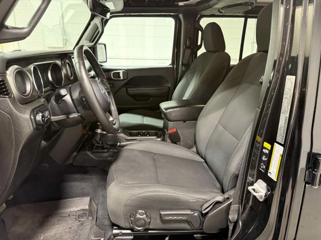 used 2022 Jeep Wrangler Unlimited car, priced at $36,985