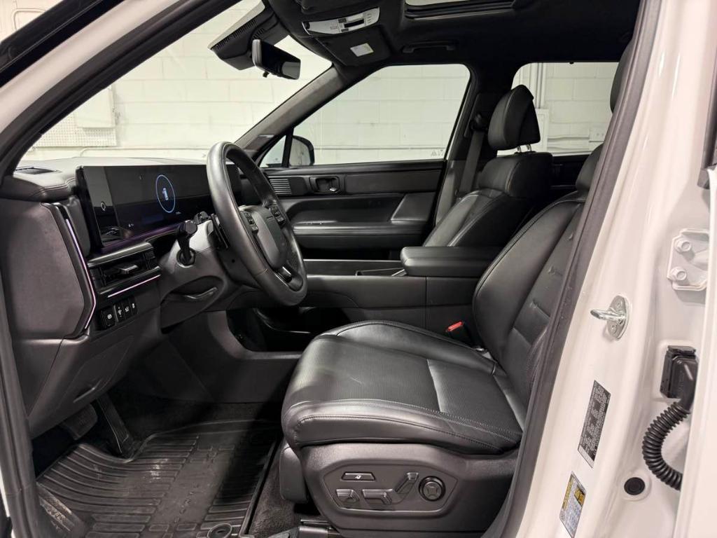 used 2025 Hyundai Santa Fe car, priced at $41,985