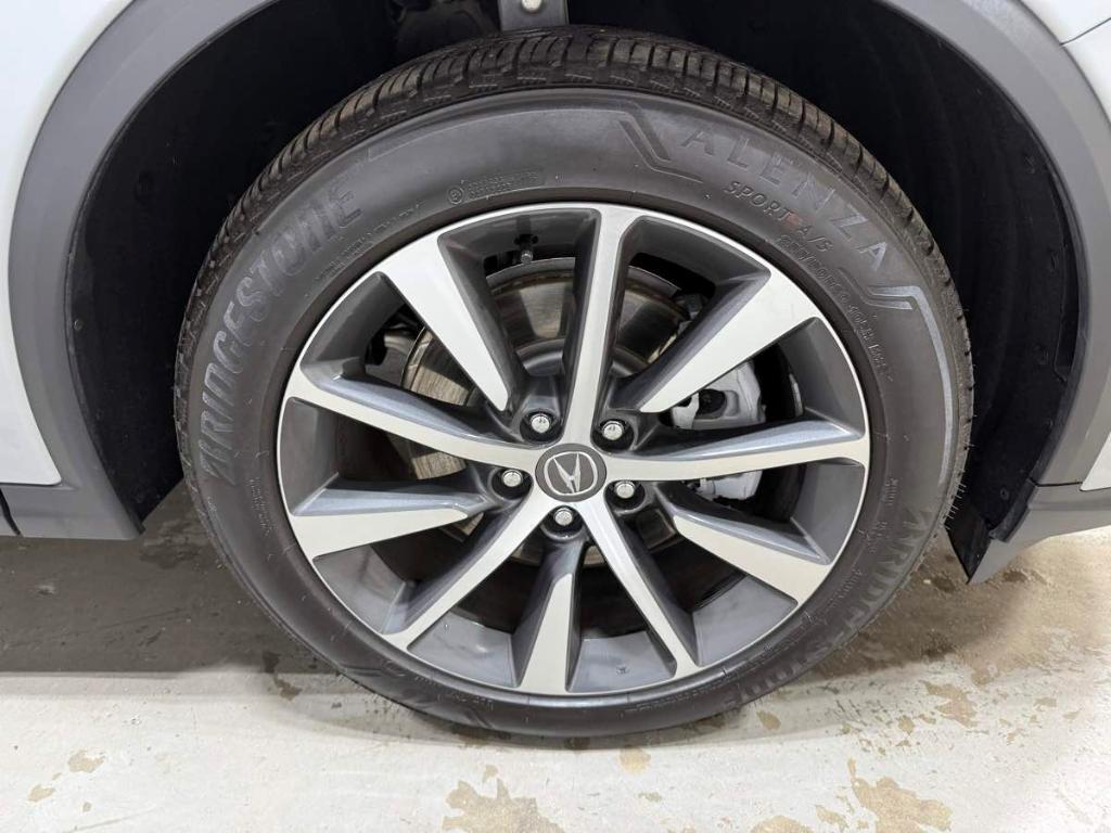 used 2025 Acura MDX car, priced at $54,985