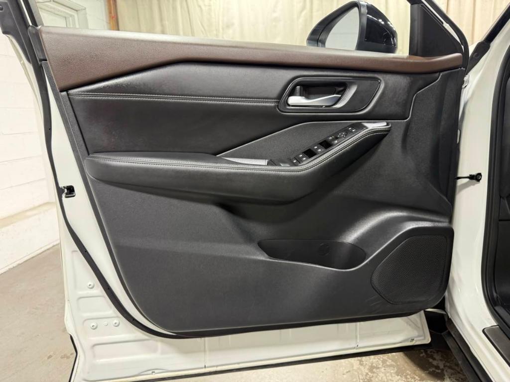 used 2023 Nissan Rogue car, priced at $26,985