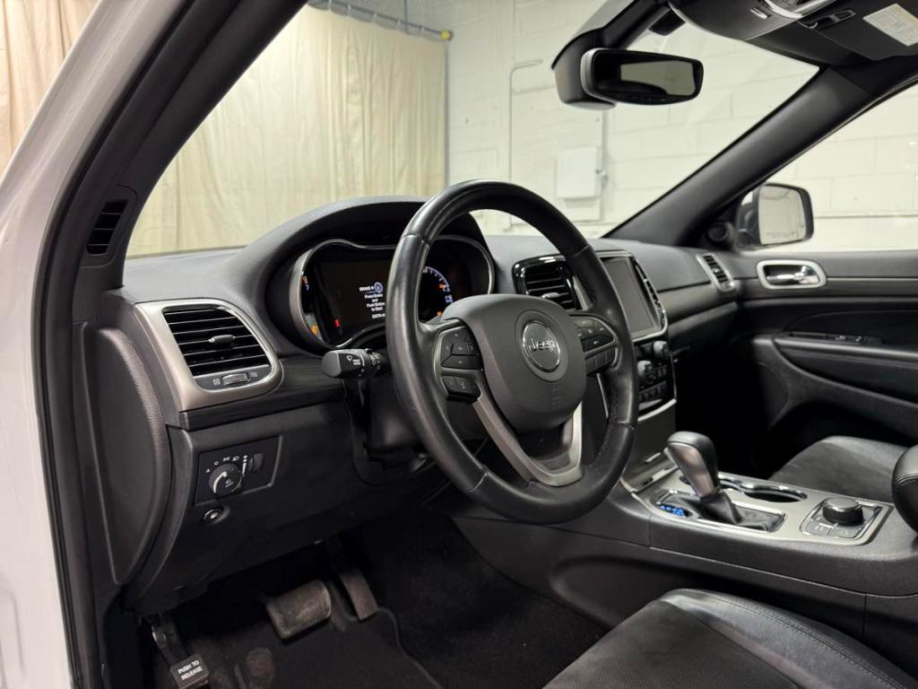 used 2022 Jeep Grand Cherokee WK car, priced at $32,985