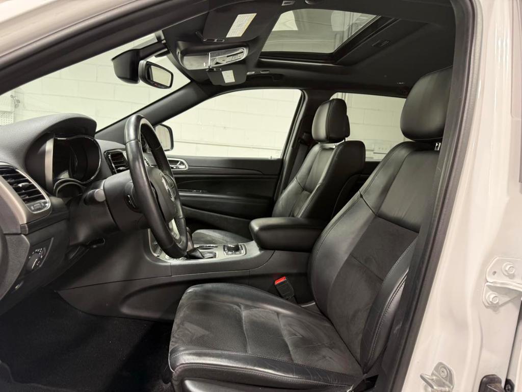 used 2022 Jeep Grand Cherokee WK car, priced at $32,985
