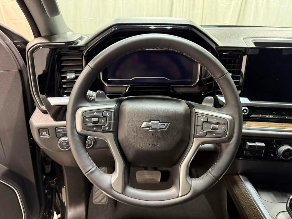 used 2024 Chevrolet Silverado 1500 car, priced at $52,985