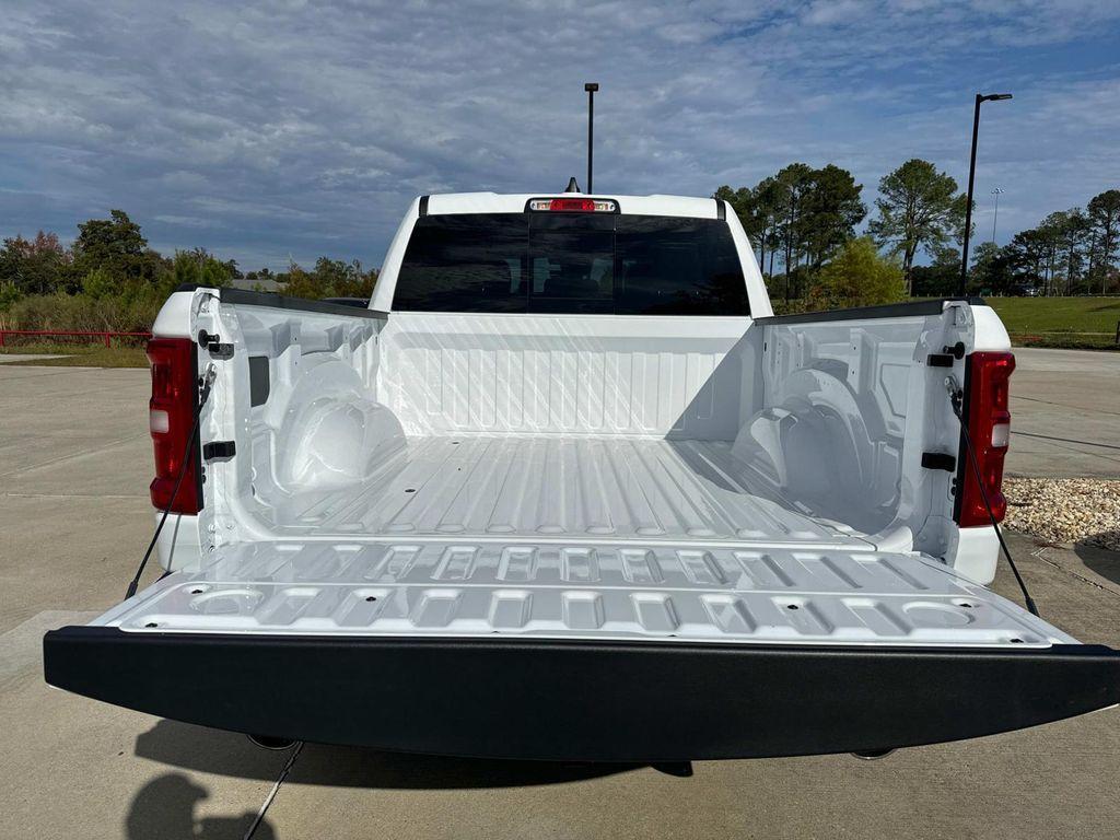 new 2025 Ram 1500 car, priced at $63,082