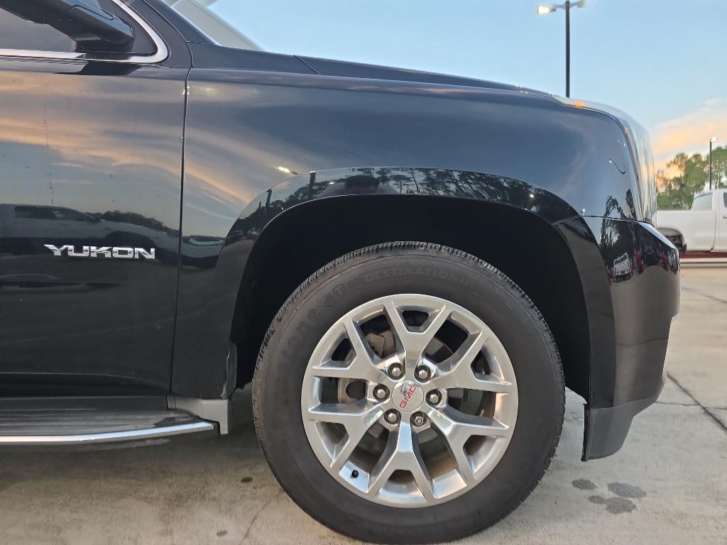 used 2015 GMC Yukon car, priced at $14,987