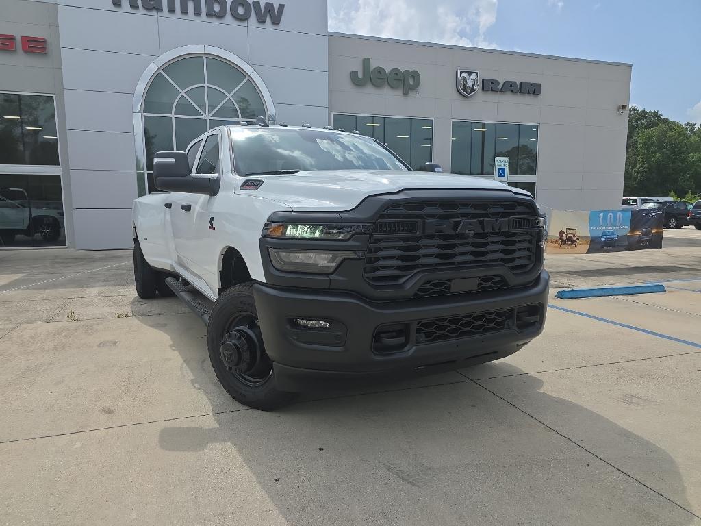 new 2025 Ram 3500 car, priced at $68,020