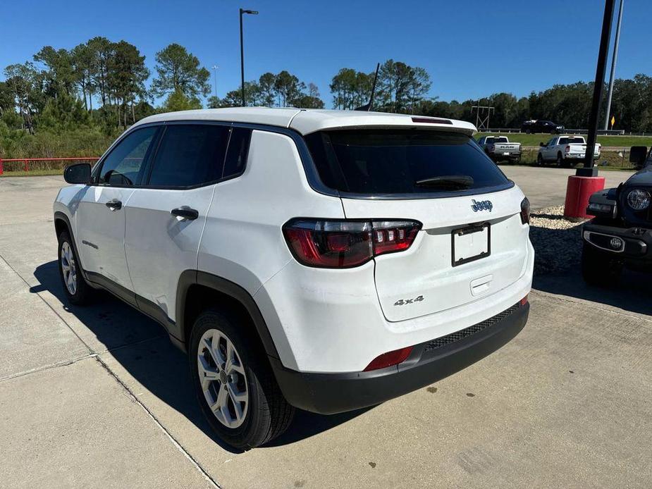 new 2025 Jeep Compass car, priced at $24,995