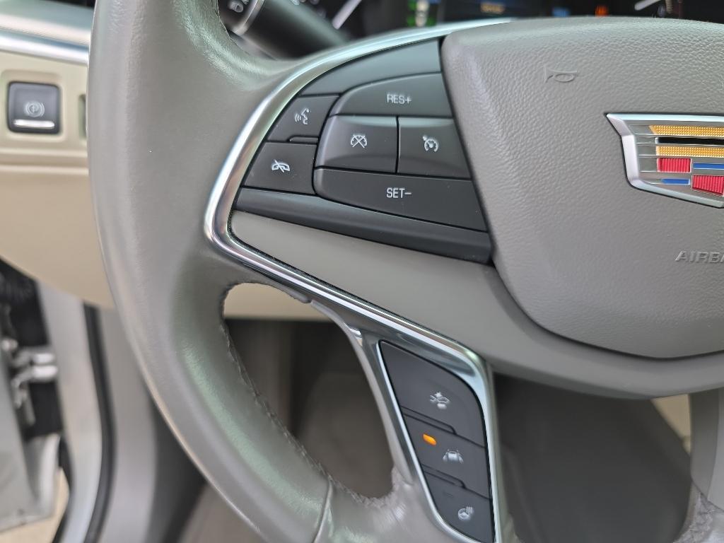 used 2018 Cadillac XT5 car, priced at $21,177
