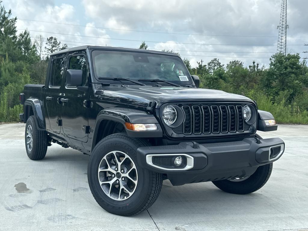 new 2024 Jeep Gladiator car, priced at $50,055