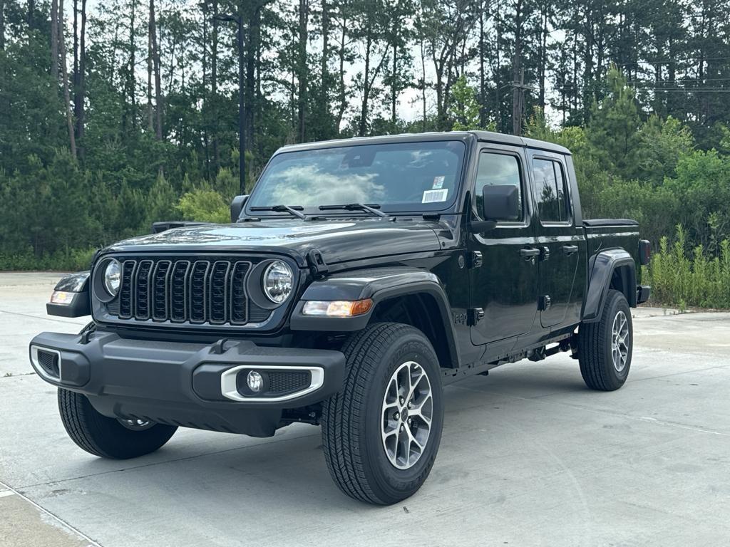 new 2024 Jeep Gladiator car, priced at $50,055