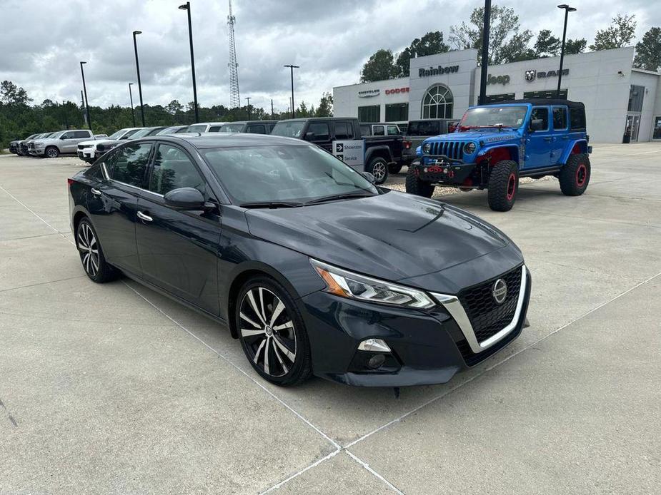 used 2020 Nissan Altima car, priced at $17,995