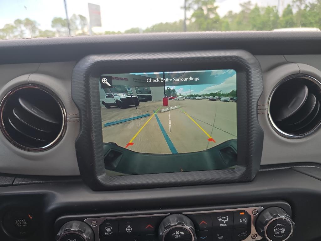 used 2023 Jeep Gladiator car, priced at $35,897