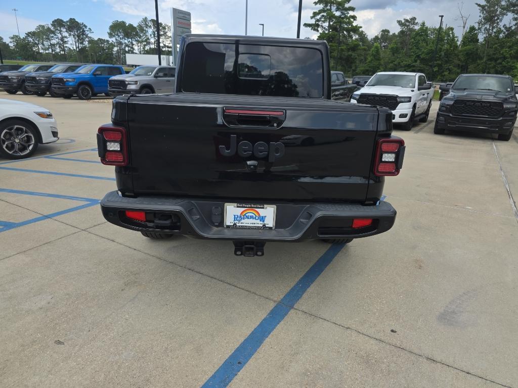 used 2023 Jeep Gladiator car, priced at $35,897