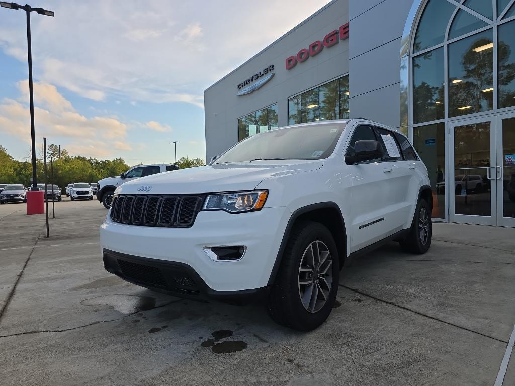 used 2020 Jeep Grand Cherokee car, priced at $18,497