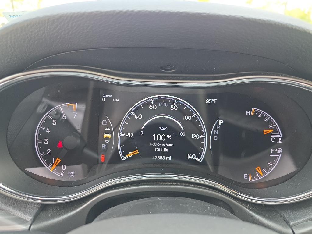 used 2022 Jeep Grand Cherokee WK car, priced at $26,397