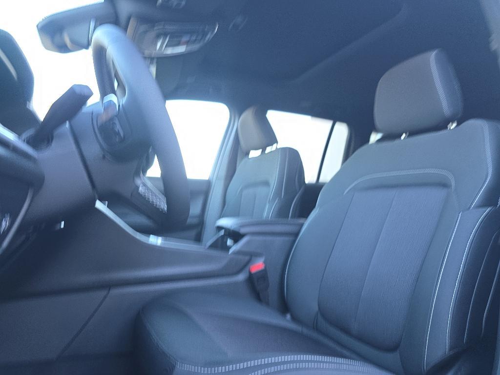 new 2025 Jeep Grand Cherokee car, priced at $38,570