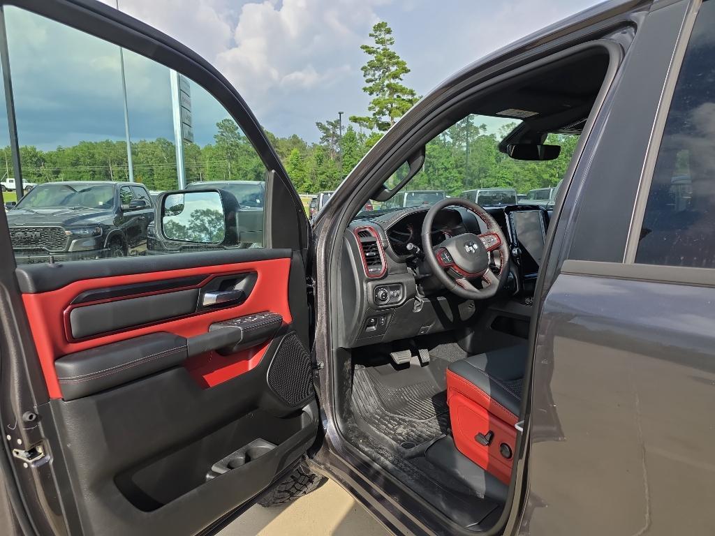 new 2025 Ram 1500 car, priced at $60,985