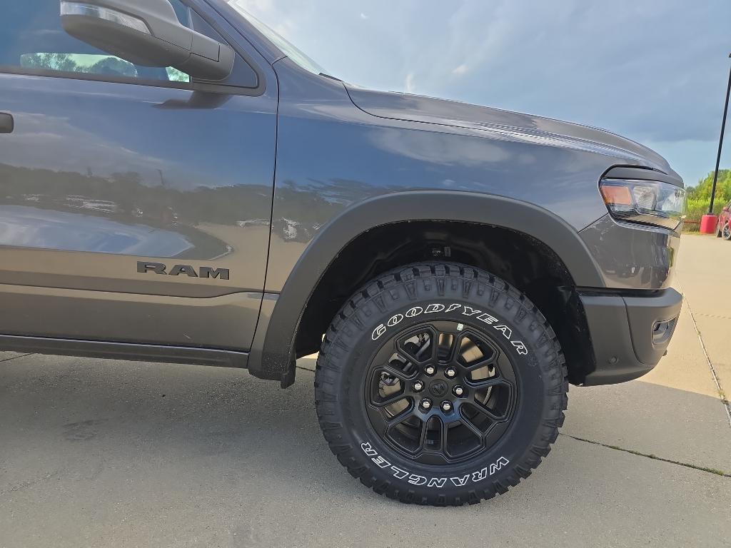 new 2025 Ram 1500 car, priced at $60,985