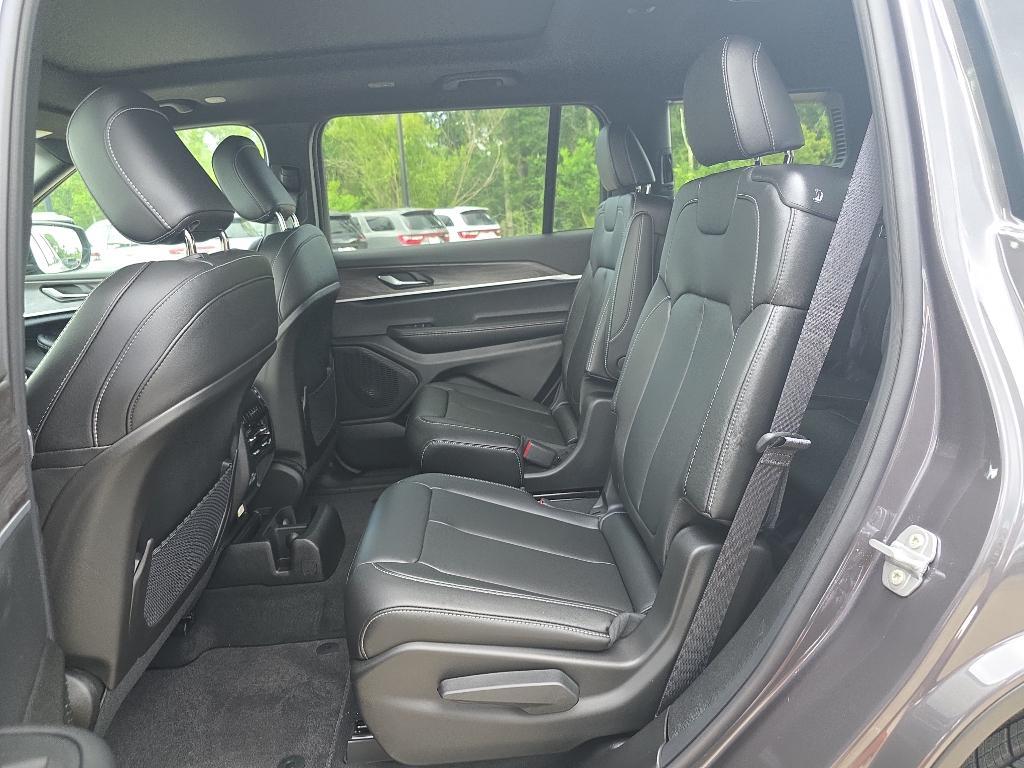new 2025 Jeep Grand Cherokee L car, priced at $46,110